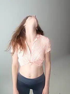 Snapshot of YourSuperModel chatting on 10-09-25, 08:15 YourSuperModel online show from 10-09-25, 08:15