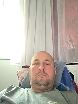 Snapshot of intx800 chatting on 04-29-26, 03:49 intx800 online show from 04-29-26, 03:49