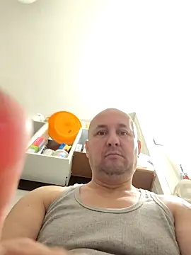 Snapshot of intx800 chatting on 04-07-26, 02:24 intx800 online show from 04-07-26, 02:24