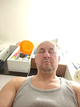 Snapshot of intx800 chatting on 03-28-26, 06:14 intx800 online show from 03-28-26, 06:14