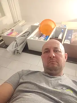 intx800 online show from 10-31-25, 03:08