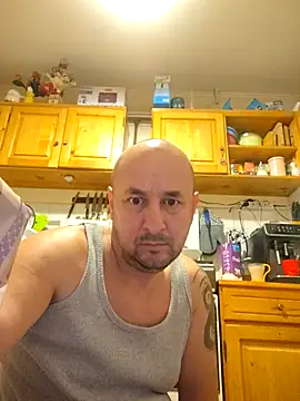 intx800 online show from 11-04-25, 03:10