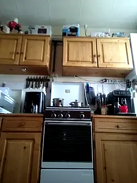 Snapshot of intx800 chatting on 04-04-26, 05:03 intx800 online show from 04-04-26, 05:03