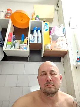 Snapshot of intx800 chatting on 03-24-26, 04:07 intx800 online show from 03-24-26, 04:07