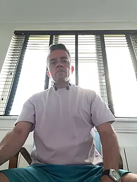 Snapshot of BrIonIcman1 chatting on 06-21-26, 04:13 BrIonIcman1 online show from 06-21-26, 04:13
