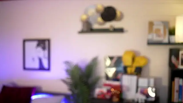 Bellis Perenis online show from 02-10-26, 09:08