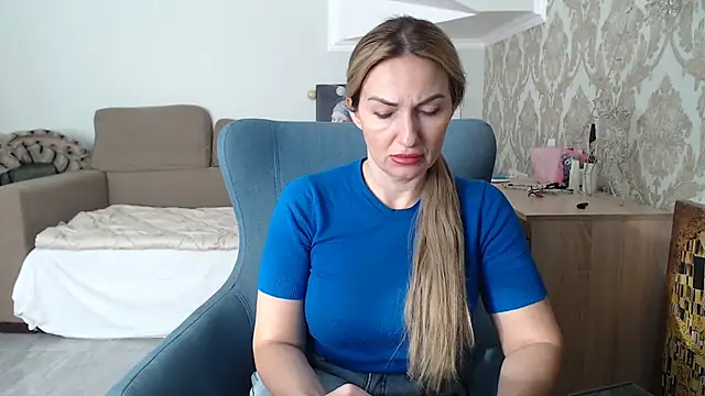 Mallinia online show from 01-10-26, 11:38