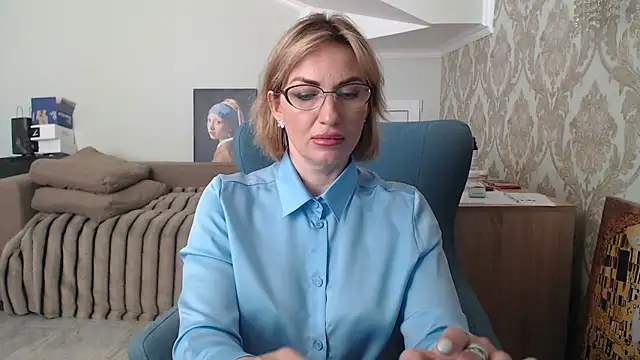 Mallinia online show from 04-02-26, 08:43