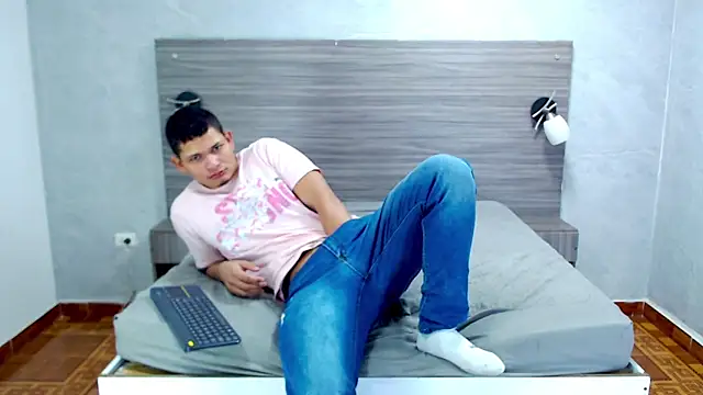 Loony Zion online show from 11-26-25, 12:49