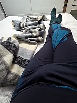 axecoman60 online show from 12-21-25, 07:59