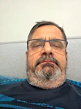 axecoman60 online show from 01-15-26, 05:05