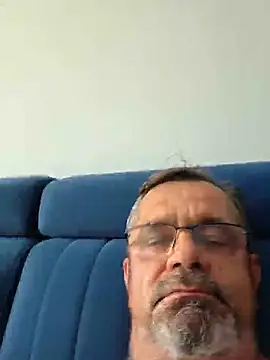 Snapshot of axecoman60 chatting on 06-28-26, 09:48 axecoman60 online show from 06-28-26, 09:48