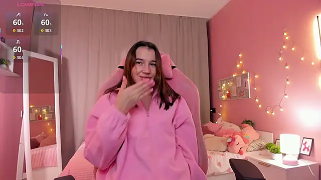 Bellla Haddid online show from 11-26-25, 02:00