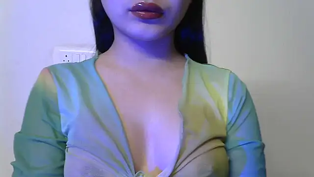 amrita2210 online show from 02-14-26, 09:37