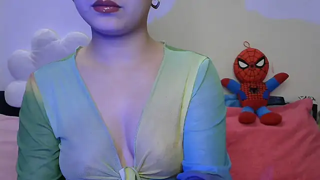Snapshot of amrita2210 chatting on 06-07-26, 06:02 amrita2210 online show from 06-07-26, 06:02