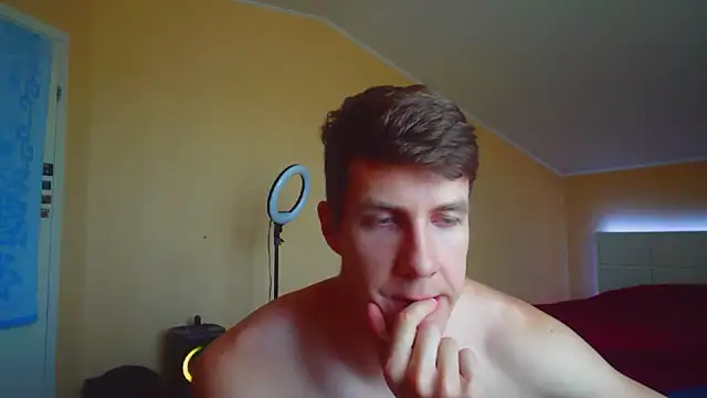 Snapshot of Chris_Brien chatting on 06-15-26, 08:36 Chris Brien online show from 06-15-26, 08:36