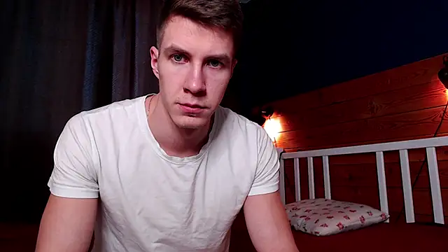 Snapshot of Chris_Brien chatting on 03-10-25, 04:28 Chris Brien online show from 03-10-25, 04:28