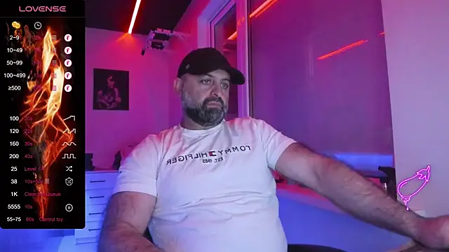 MAGABEAR077 online show from 07-15-26, 03:41