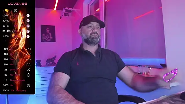 MAGABEAR077 online show from 06-15-26, 05:34