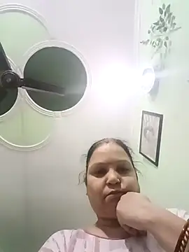 Kavya kapoor online show from 09-25-25, 07:58
