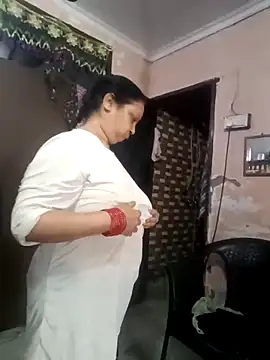 Kavya kapoor online show from 11-28-25, 05:40