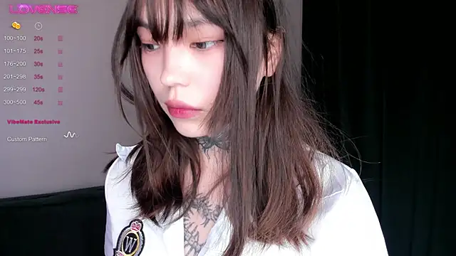 Dark Ester online show from 09-30-25, 12:44