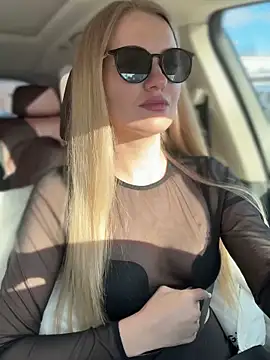 Snapshot of Devill_Angel_ chatting on 02-16-25, 11:38 Devill Angel online show from 02-16-25, 11:38