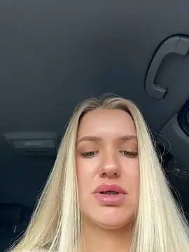 Devill Angel  online show from 06-08-26, 10:05