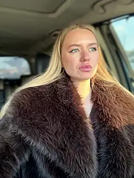 Devill Angel  online show from 01-12-26, 10:44