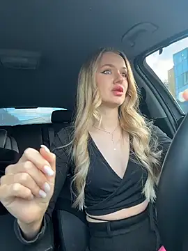 Devill Angel  online show from 03-04-26, 10:01