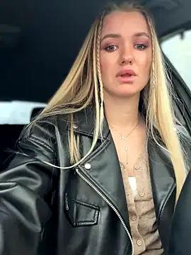 Devill Angel  online show from 11-01-25, 10:09