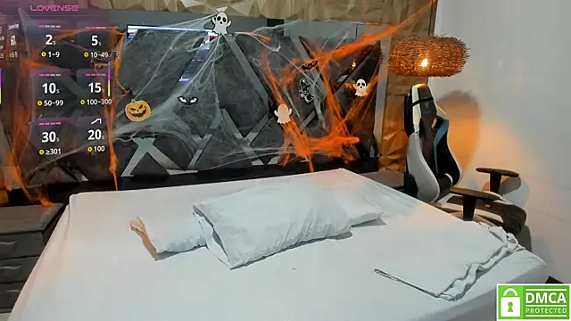 Rose Evans   online show from 11-02-25, 05:01