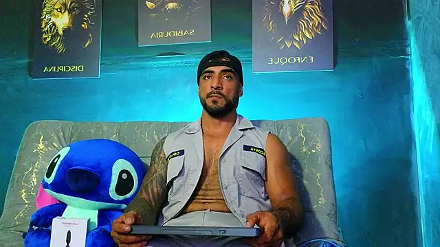 ERIC HARRISON online show from 10-31-25, 11:44