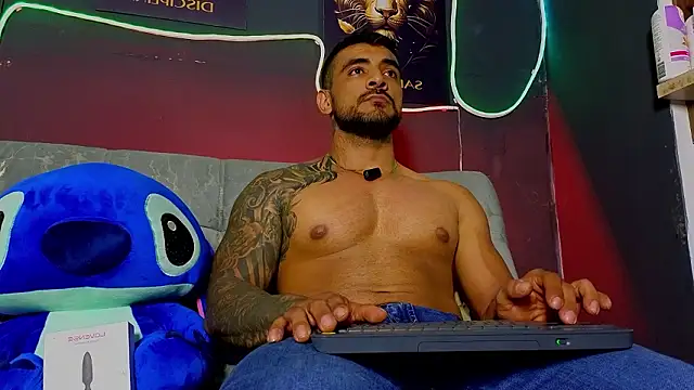 ERIC HARRISON online show from 03-11-26, 02:05