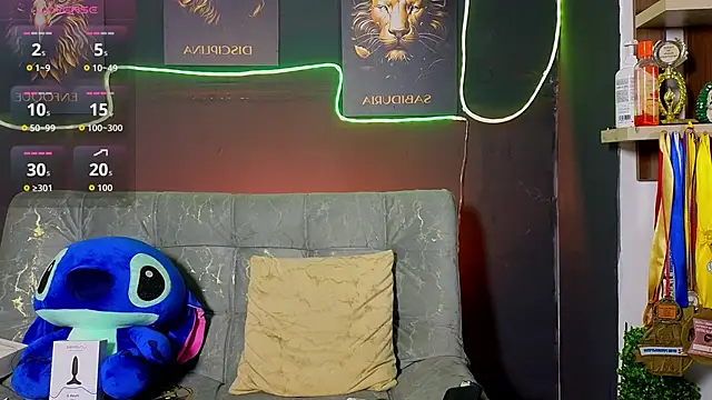 ERIC HARRISON online show from 11-30-25, 01:28