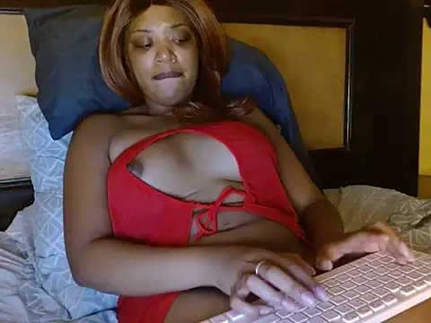 thekelliecapri online show from 09-18-25, 07:39