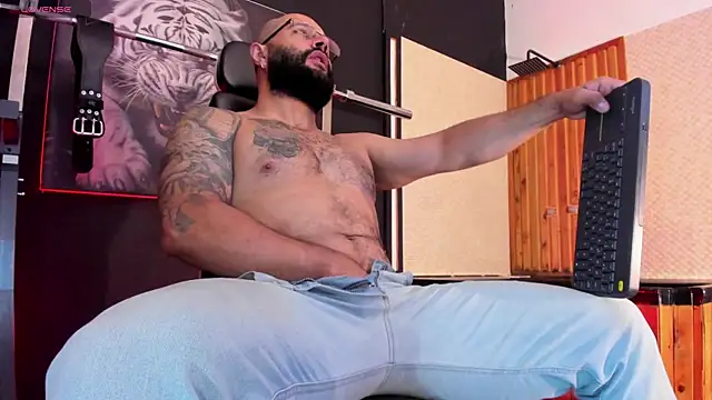 Luke  09 online show from 04-16-26, 12:17