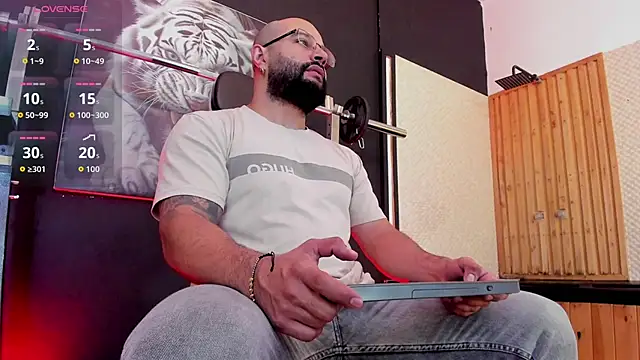 Luke  09 online show from 11-15-25, 11:25