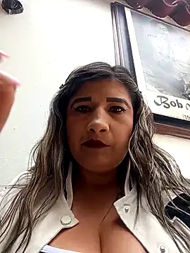 Hannahcandyy online show from 10-29-25, 05:34