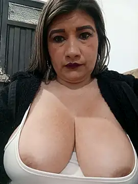 Hannahcandyy online show from 11-03-25, 05:34