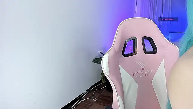 Kendall Bunnyy online show from 03-22-26, 07:59