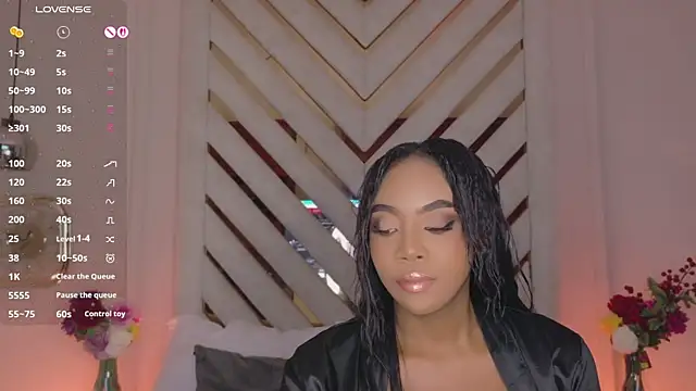 Lola King online show from 07-21-26, 04:03