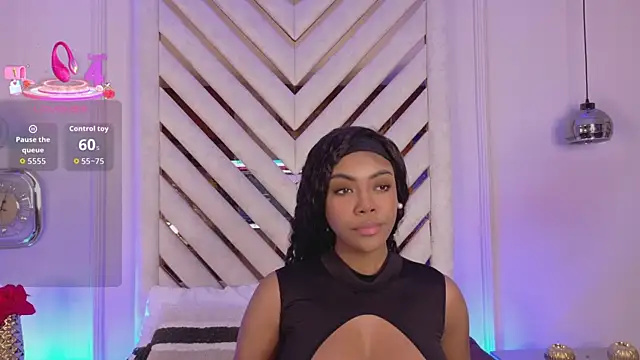 Lola King online show from 06-08-26, 05:41