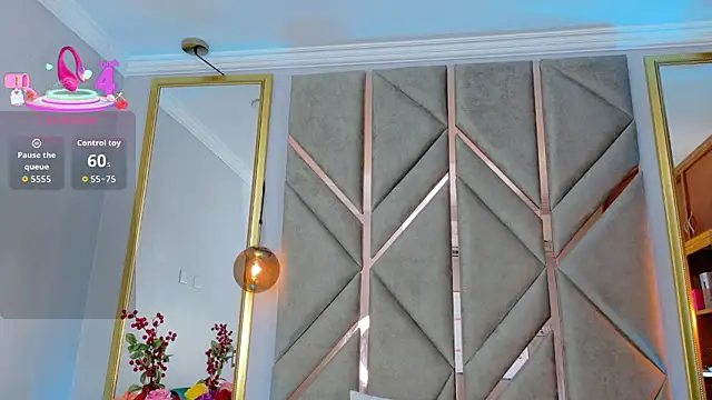 Lola King online show from 01-17-26, 03:54