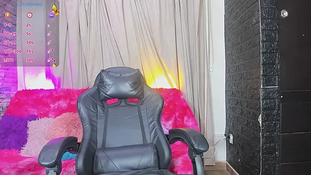 kitty queen10 online show from 03-05-26, 04:42