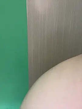 littlemelodi18 online show from 03-11-26, 10:59