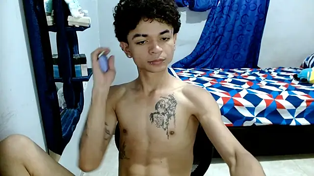 Snapshot of Lovebeng_ chatting on 02-25-25, 10:09 Lovebeng online show from 02-25-25, 10:09