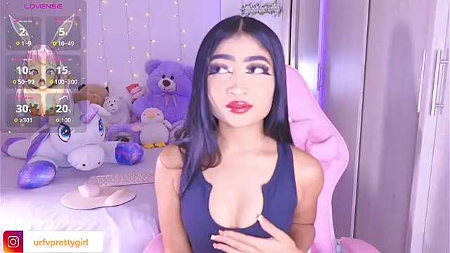 urfavprettygirl online show from 07-13-26, 06:35