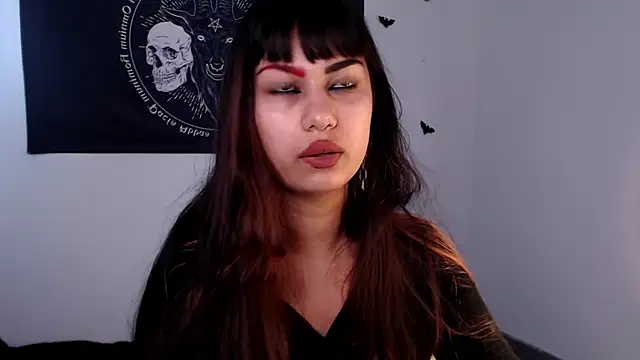 Little-Lucifer online show from 12-04-25, 05:23