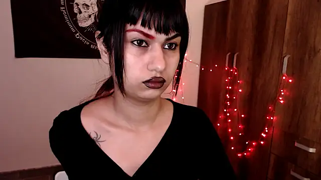 Snapshot of Little-Lucifer chatting on 03-12-26, 09:41 Little-Lucifer online show from 03-12-26, 09:41